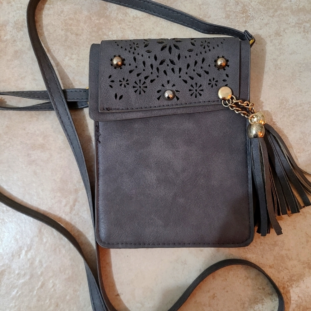 Crossbody purse